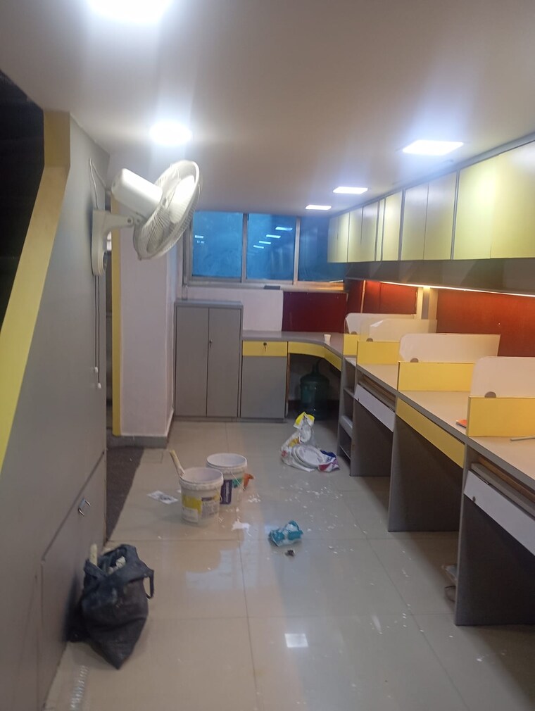 Team Area, haware-fantasia Commercial Office Space 456 Sq.Ft. In Vashi Sector 28 Navi Mumbai 10562629