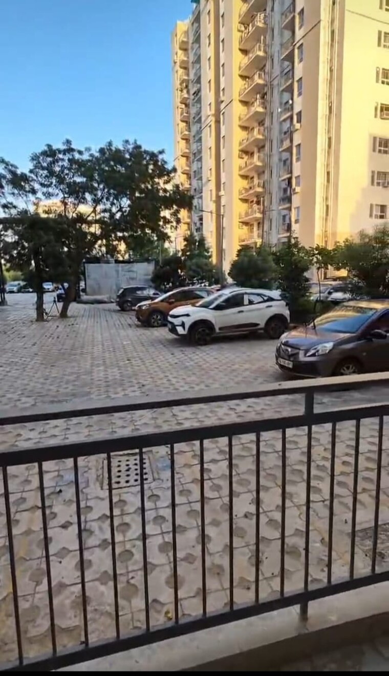  Parking, signature-global-premium-floors 2 Bedroom 745 Sq.Ft. Apartment In Sohna Sector 36 Gurgaon 10562620