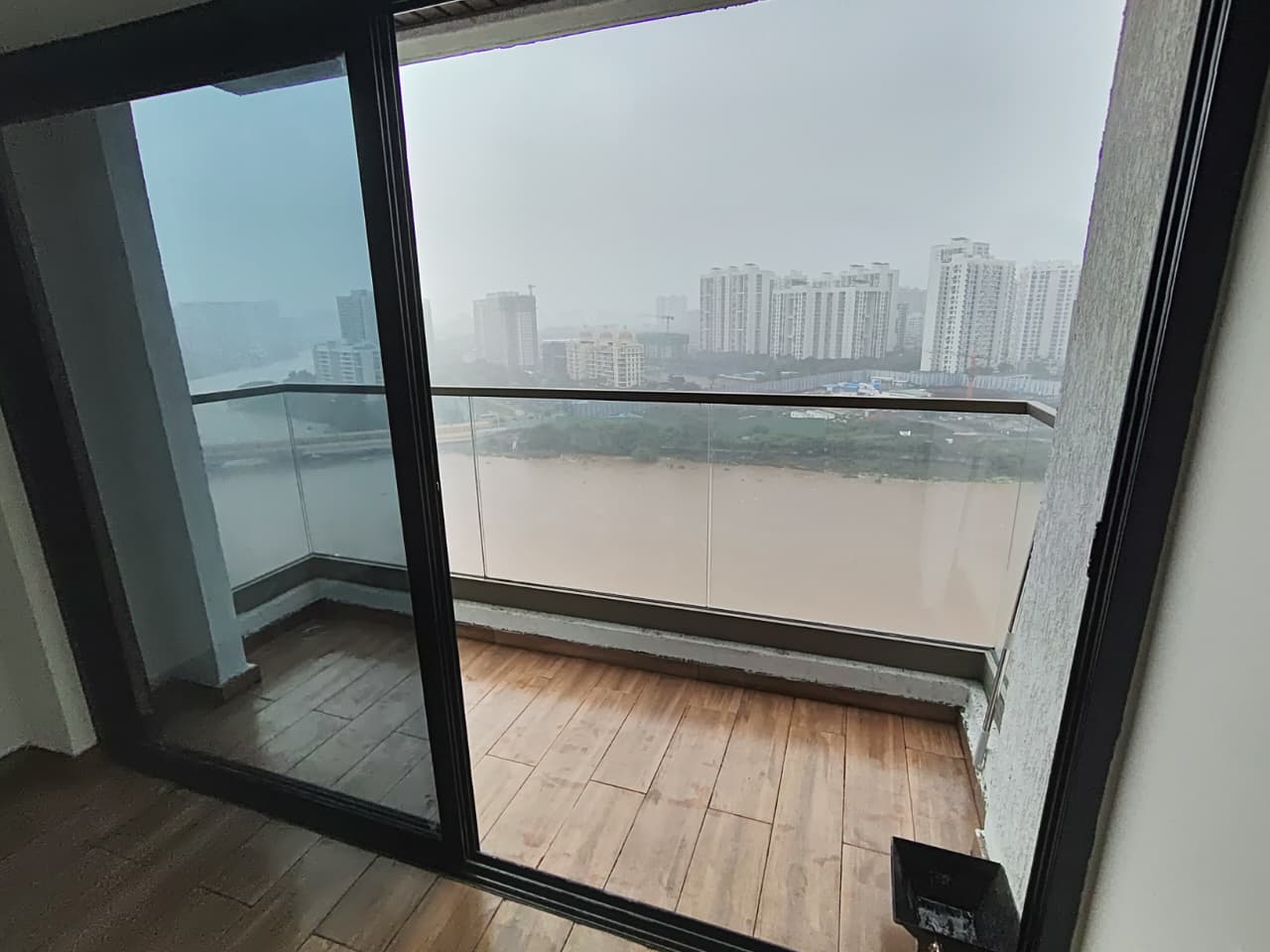 Furnished Amenities in 2 BHK Apartment at Duville Riverdale Grove, Kharadi – for Rent