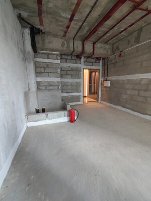 Parking in  Office Space at One Dosti, Kolshet Industrial Area – for Sale