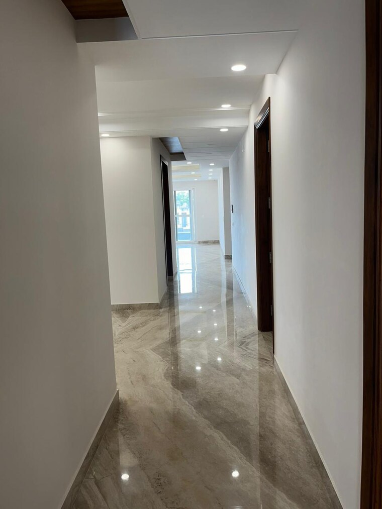 undefined, saket 4 Bedroom 300 Sq.Yd. Builder Floor In Saket Delhi 10562713