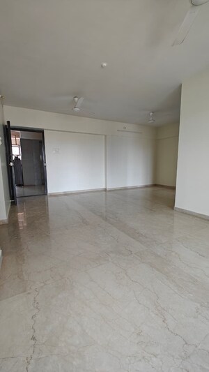 Room in 2 BHK Apartment at DLH New Chandra CHS, Andheri West – for Sale