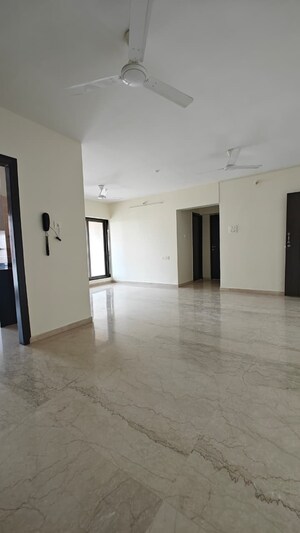 Room in 2 BHK Apartment at DLH New Chandra CHS, Andheri West – for Sale