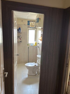 Bathroom in 3 BHK Apartment at Ansal API Celebrity Gardens, Sushant Golf City – for Rent