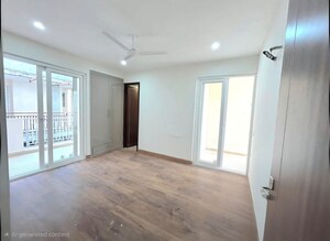 Room in 3 BHK Apartment at Pir Machalla – for Sale