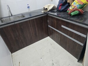 Kitchen in 1.5 BHK Apartment at Kalpataru Elitus, Mulund West – for Rent