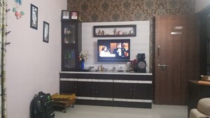 Furnished Amenities in 1 BHK Apartment at Wakad – for Rent