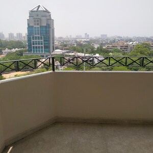 Balcony in 2 BHK Apartment at DLF Silver Oaks, Sector 26 – for Rent