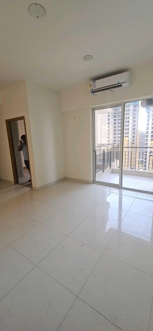 Room in 2 BHK Builder Floor at Sector 21 – for Rent