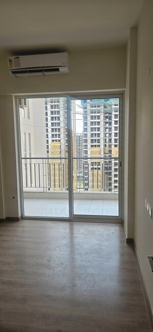 Room in 2 BHK Builder Floor at Sector 21 – for Rent
