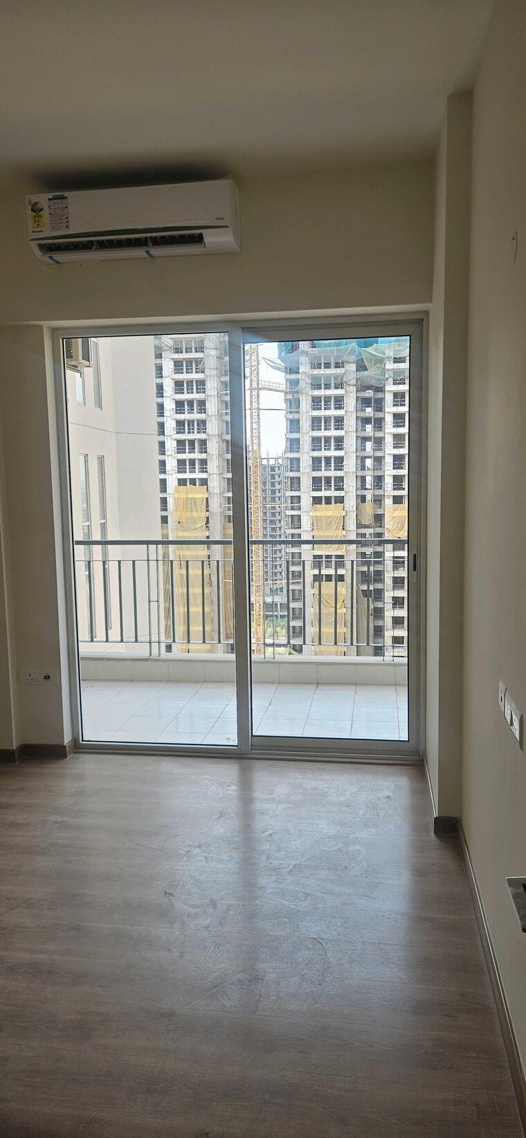 Room, sector 21 2 Bedroom 1200 Sq.Ft. Builder Floor In Sector 21 Gurgaon 10562543