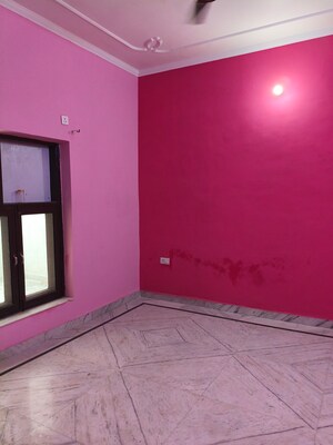 Room in 2 BHK Builder Floor at Sector 51 – for Rent