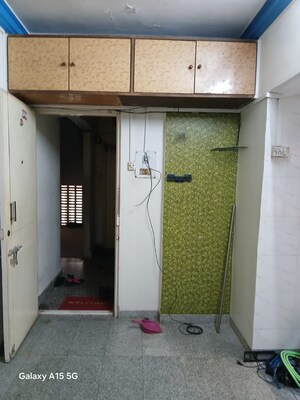 2 BHK Apartment For Rent in Shree Krishna Heights Malad, Malad East