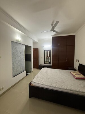 Bedroom in 3 BHK Builder Floor at Defence Colony – for Rent