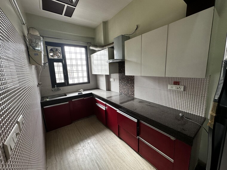 Kitchen, sector 23 3 Bedroom 1500 Sq.Ft. Builder Floor In Sector 23 Gurgaon 10562862