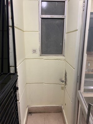 Bathroom in 2 BHK Apartment at Ansal Celebrity Meadows, Sushant Golf City – for Sale