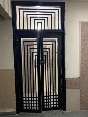 Building Lobby in 2 BHK Apartment at Ansal Celebrity Meadows, Sushant Golf City – for Sale
