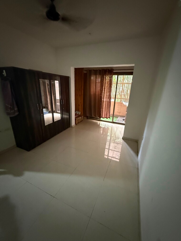 Room, lodha-splendora-platino 3 Bedroom 1080 Sq.Ft. Apartment In Ghodbunder Road Thane 10562871