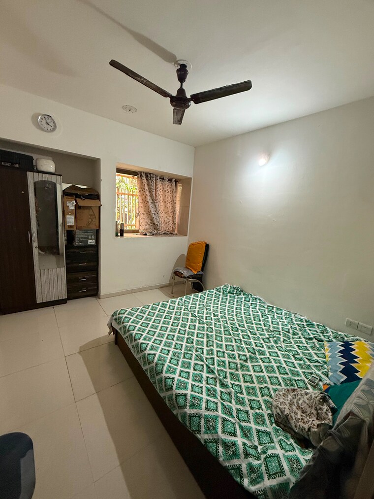 Bedroom, lodha-splendora-platino 3 Bedroom 1080 Sq.Ft. Apartment In Ghodbunder Road Thane 10562871