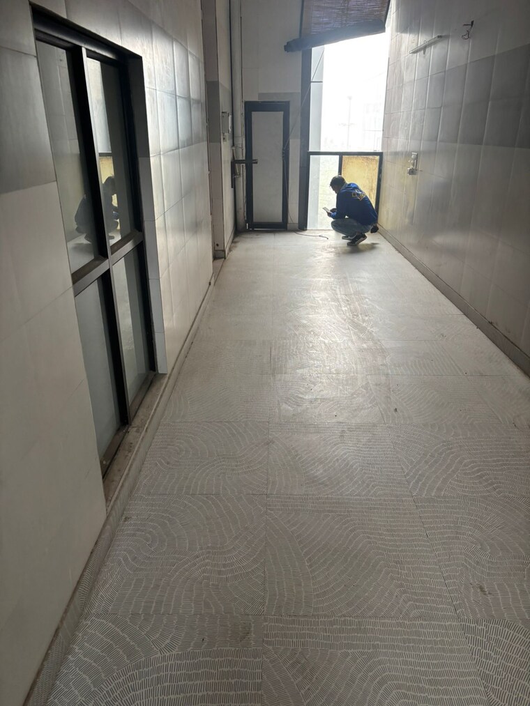 undefined, sector 6 Commercial Industrial Plot 2000 Sq.Ft. In Sector 6 Noida 10562946