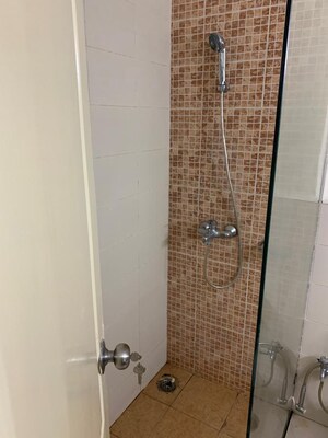  2 BHK Apartment at Ansal Celebrity Meadows, Sushant Golf City – for Sale