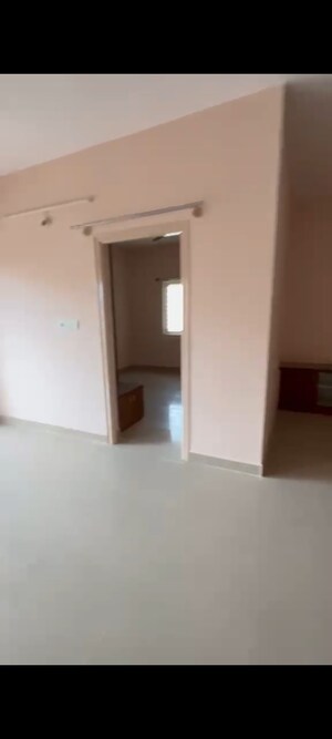 Room in 2 BHK Apartment at Keerthana Residency, Kadubeesanahalli – for Rent