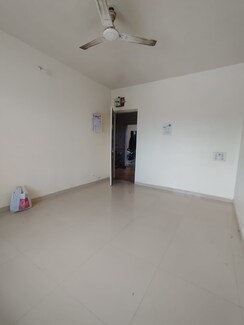 2 BHK Apartment For Sale in Kumar Paradise Pune