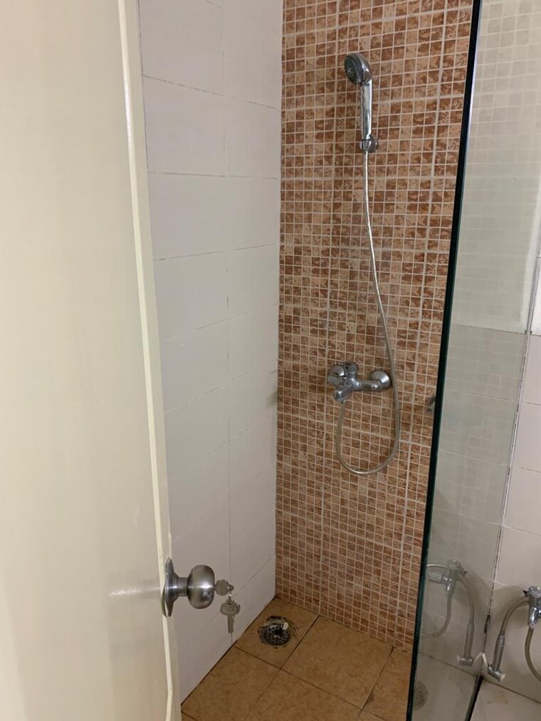 Bathroom, ansal-celebrity-meadows 2 Bedroom 2195 Sq.Ft. Apartment In Sushant Golf City Lucknow 10562948