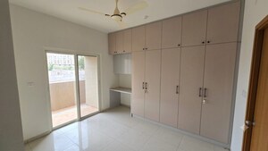 Room in 2 BHK Apartment at Sobha Dream Gardens, Thanisandra Main Road – for Rent