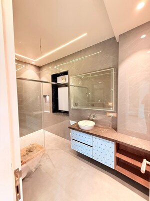Kitchen in 4 BHK Builder Floor at Nehru Enclave – for Sale