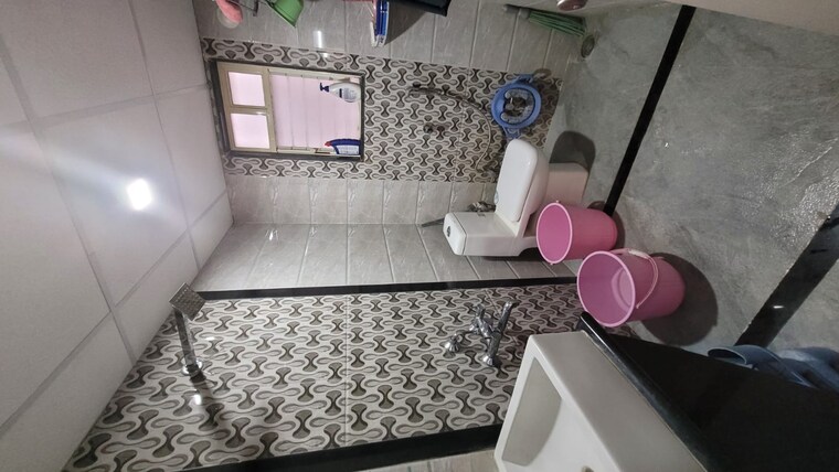 Bathroom, pimple saudagar 2 Bedroom 1050 Sq.Ft. Apartment In Pimple Saudagar Pune 10563041