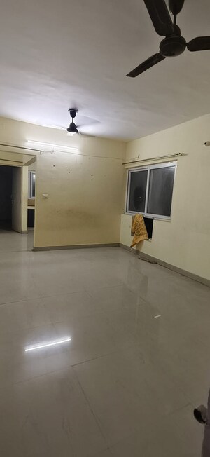 2.5 BHK Apartment For Rent in Alaknanda Apartment Gomti Nagar, Gomti Nagar