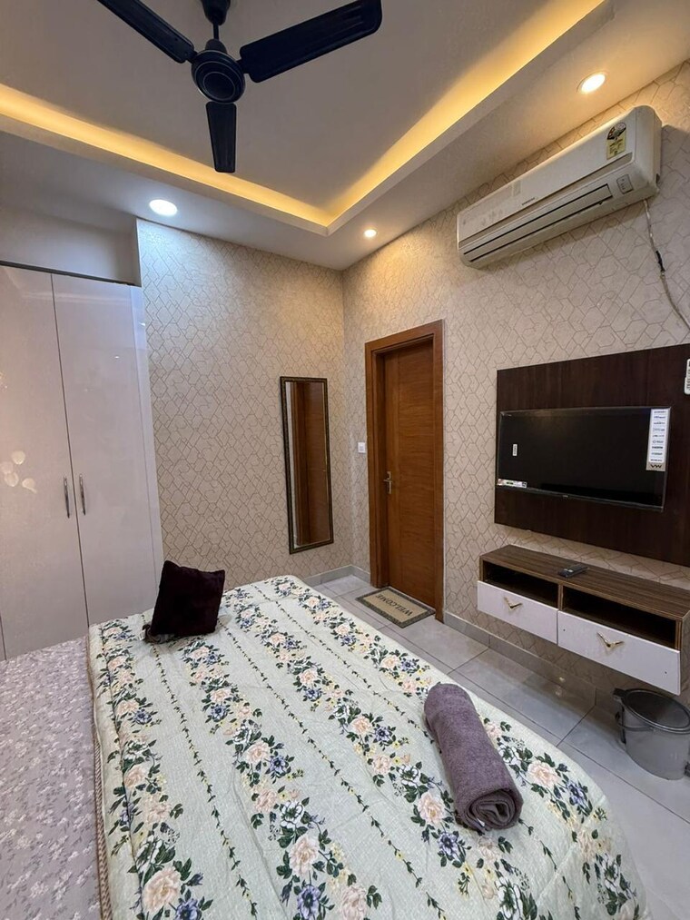 Bedroom, supertech-north-eye Studio 535 Sq.Ft. Apartment In Sector 74 Noida 10563102