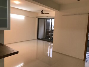 Room in 2.5 BHK Apartment at Arvind Skylands, Jakkuru – for Sale