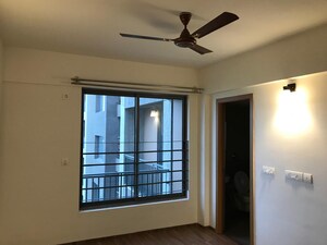Room in 2.5 BHK Apartment at Arvind Skylands, Jakkuru – for Sale