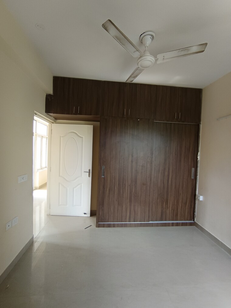 Room, shree-vardhman-mantra 2 Bedroom 800 Sq.Ft. Apartment In Sector 67 Gurgaon 10563131