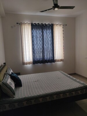 3 BHK Apartment For Rent in Prestige Royale Gardens, Doddaballapur Road