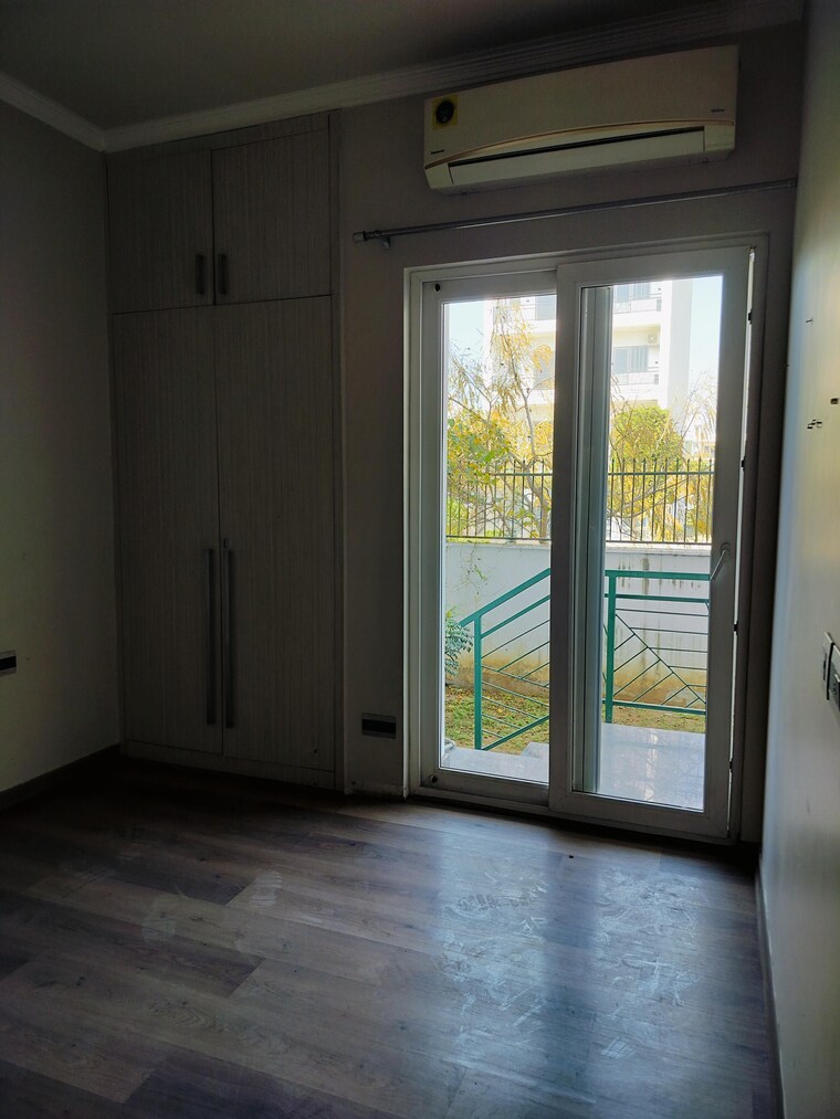 Room, palam vihar 3 Bedroom 1550 Sq.Ft. Builder Floor In Palam Vihar Gurgaon 10563178