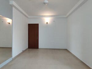 Room in 2 BHK Apartment at Bhartiya Nikoo Homes Phase 2, Thanisandra Main Road – for Rent