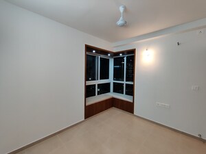 Room in 2 BHK Apartment at Bhartiya Nikoo Homes Phase 2, Thanisandra Main Road – for Rent