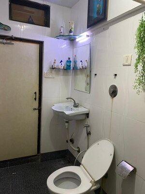 Bathroom in 2 BHK Apartment at Makhdoom Sea Palace, Mahim – for Sale