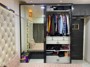 Furnished Amenities in 2 BHK Apartment at Makhdoom Sea Palace, Mahim – for Sale