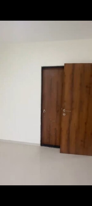 Furnished Amenities in 2 BHK Apartment at Deraiya Iconico, Kurla East – for Rent