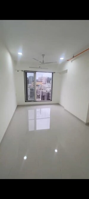 Room in 2 BHK Apartment at Deraiya Iconico, Kurla East – for Rent