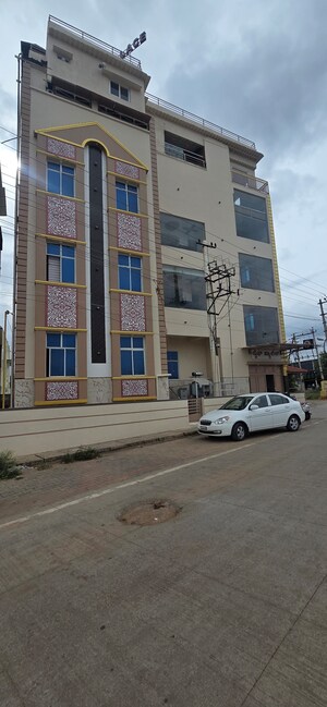  Showroom For Sale in Gandhi Nagar