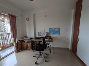 Team Area in 3 BHK Apartment at Goyal and Co Orchid Woods, Hennur – for Rent