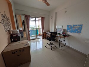 Team Area in 3 BHK Apartment at Goyal and Co Orchid Woods, Hennur – for Rent