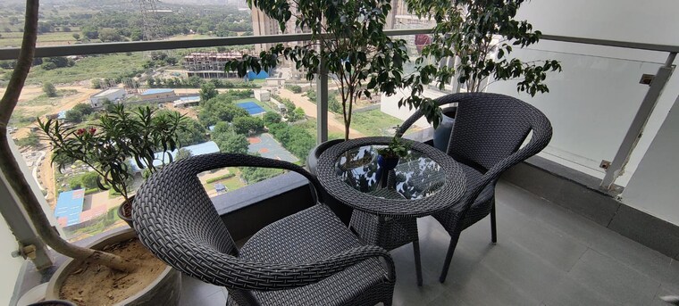 Team Area, m3m-escala 3.5 Bedroom 1950 Sq.Ft. Apartment In Sector 70a Gurgaon 10563229