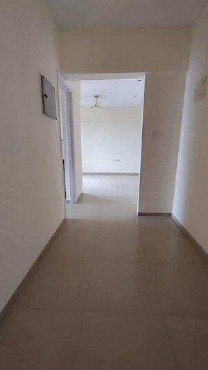 Room in 2.5 BHK Apartment at Kalpataru Srishti 345 CHS Ltd, Mira Road – for Sale