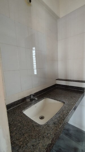 Bathroom in 2.5 BHK Apartment at Kalpataru Srishti 345 CHS Ltd, Mira Road – for Sale